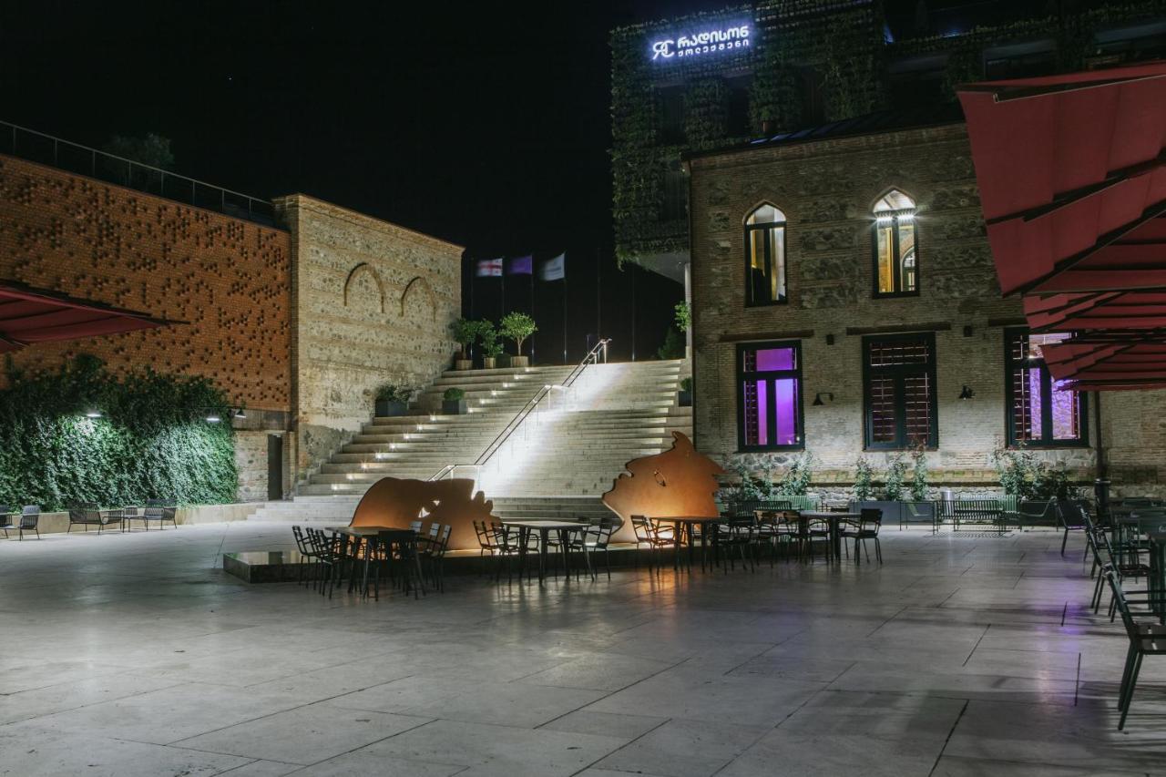 Tsinandali Estate, A Radisson Collection Hotel Exterior foto The courtyard of the museum